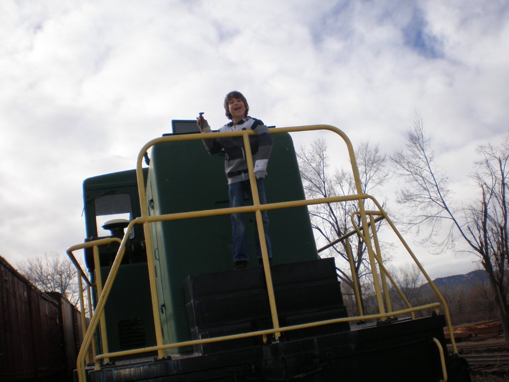Boy_on_BVRHS_locomotive.jpg
